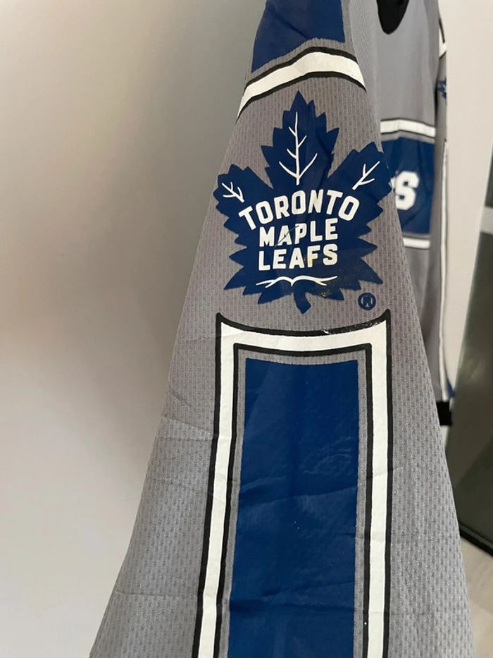 T-shirt NHL 🏒 Toronto Maple Leafs 🍁 - photo numéro 3