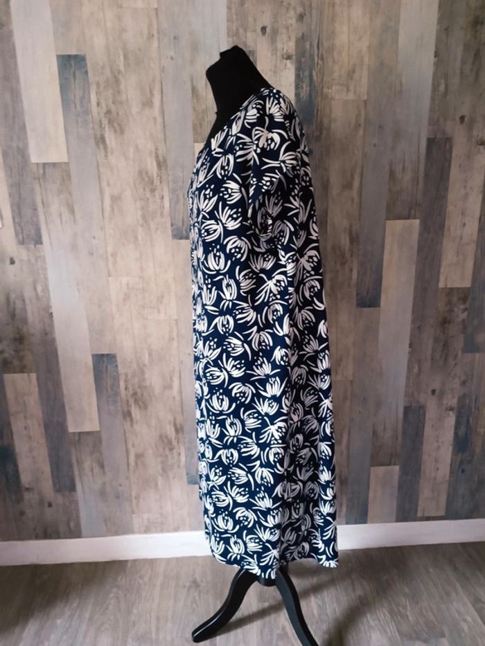 Robe fleurie 42 - photo numéro 3