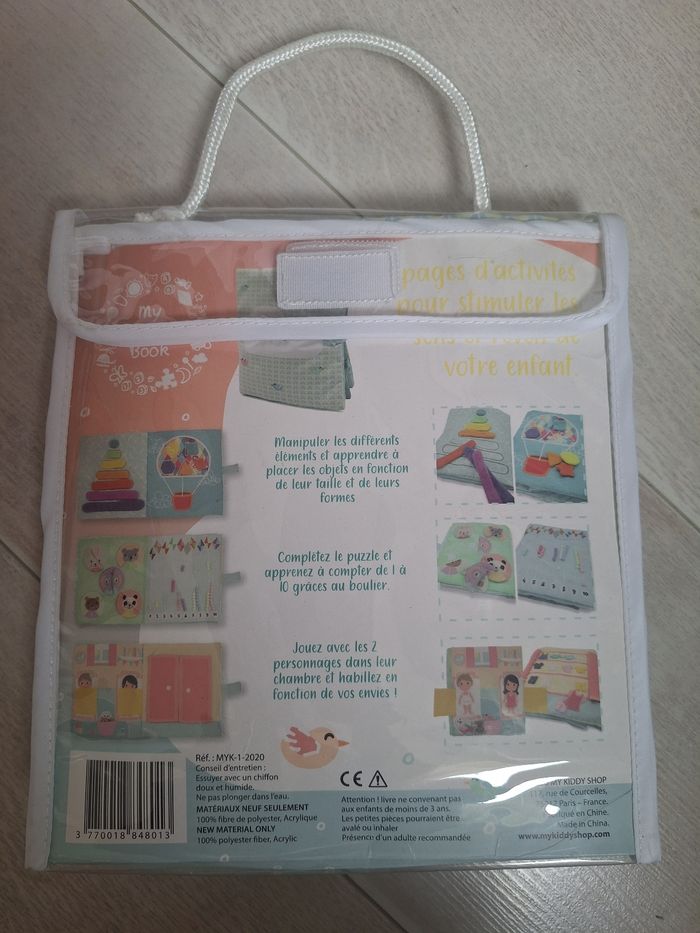 Mon premier livre d'activité en tissu - photo numéro 2