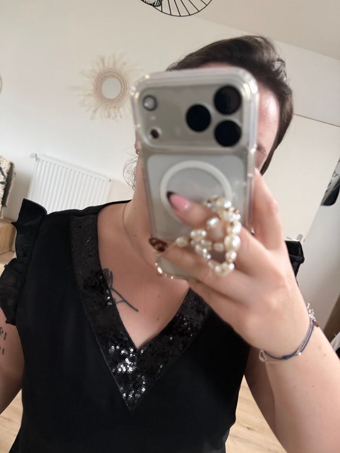 Haut brillant - photo numéro 3