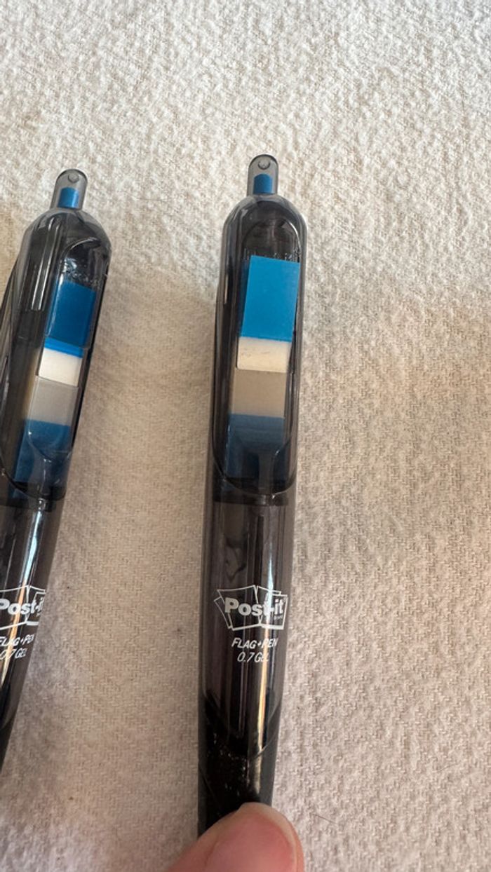 Ensemble de 2 stylos à gel avec des post it (bleu) - photo numéro 3