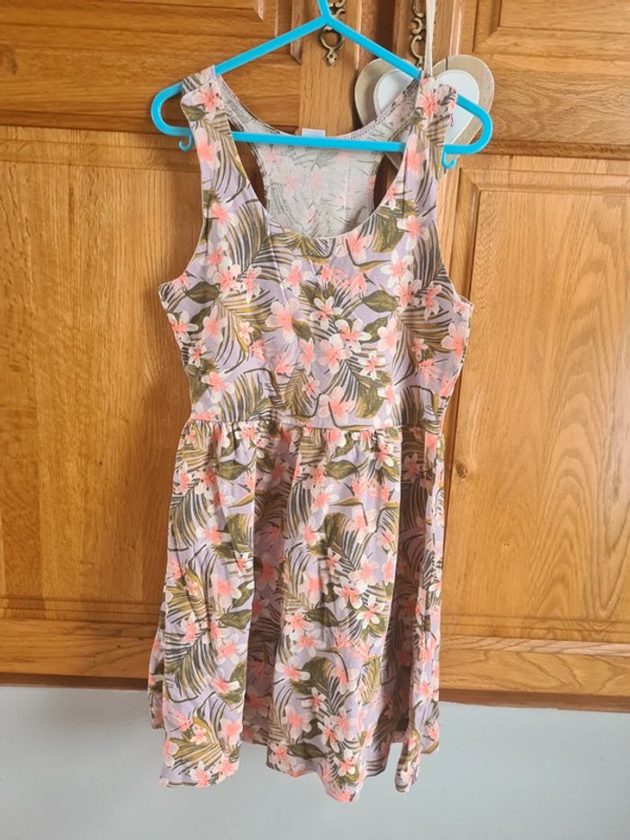 Lot robes ete 9/10 ans - photo numéro 3