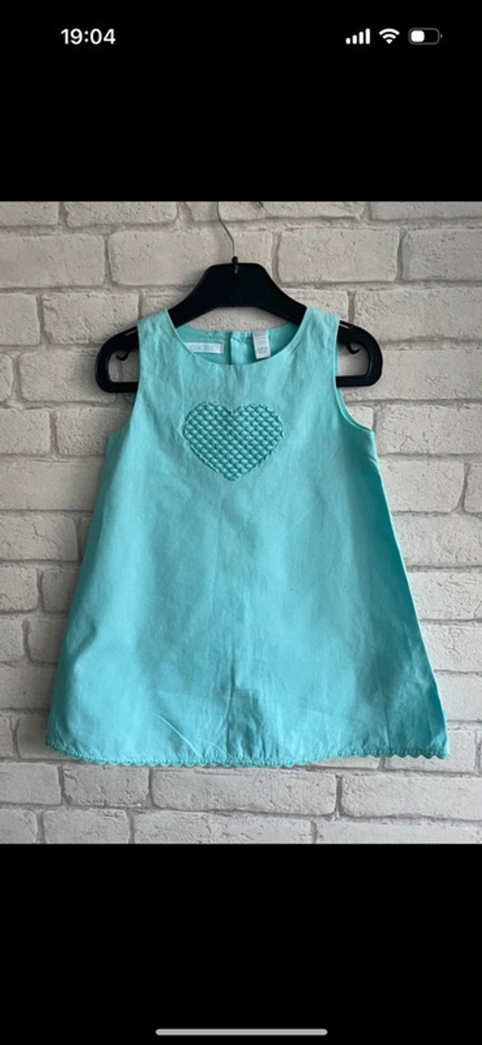 Robe obaibi taille 23 mois