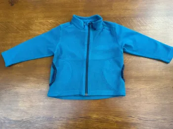 Veste Polaire décathlon bleu ciel 2 ans