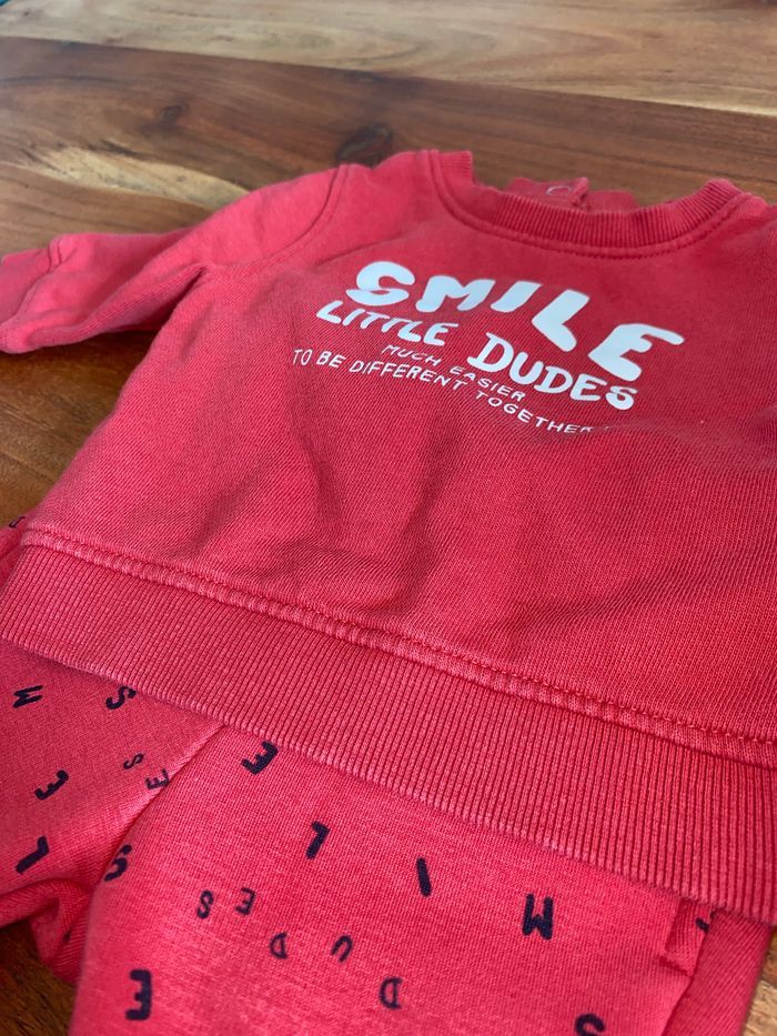 Ensemble jogging - photo numéro 3