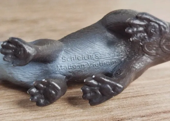 Schleich loutre Figurine animal de la rivière - photo numéro 3