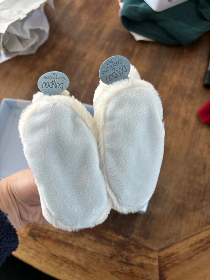 Chaussons Doudou & compagnie 3/6mois - photo numéro 4