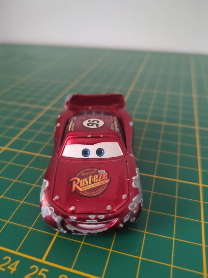voiture Disney cars