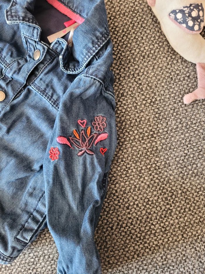 Veste en jean brodée fille 9 mois - photo numéro 6