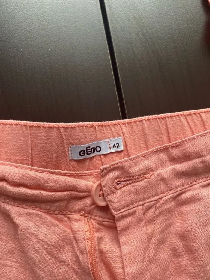 Short en lin rose Gemo Taille 42 neuf - photo numéro 3