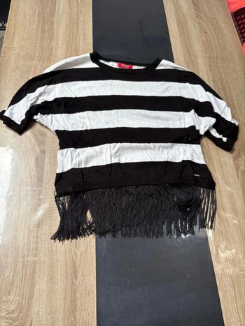 T shirt mi long guess taille S