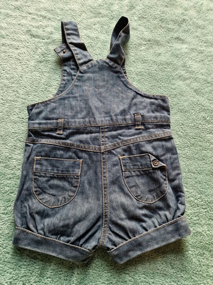 Très jolie salopette short 24 mois - photo numéro 3