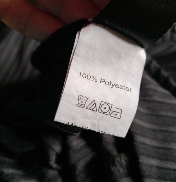 Jolie robe femme Shein taille 1XL soit 44 46 - photo numéro 8