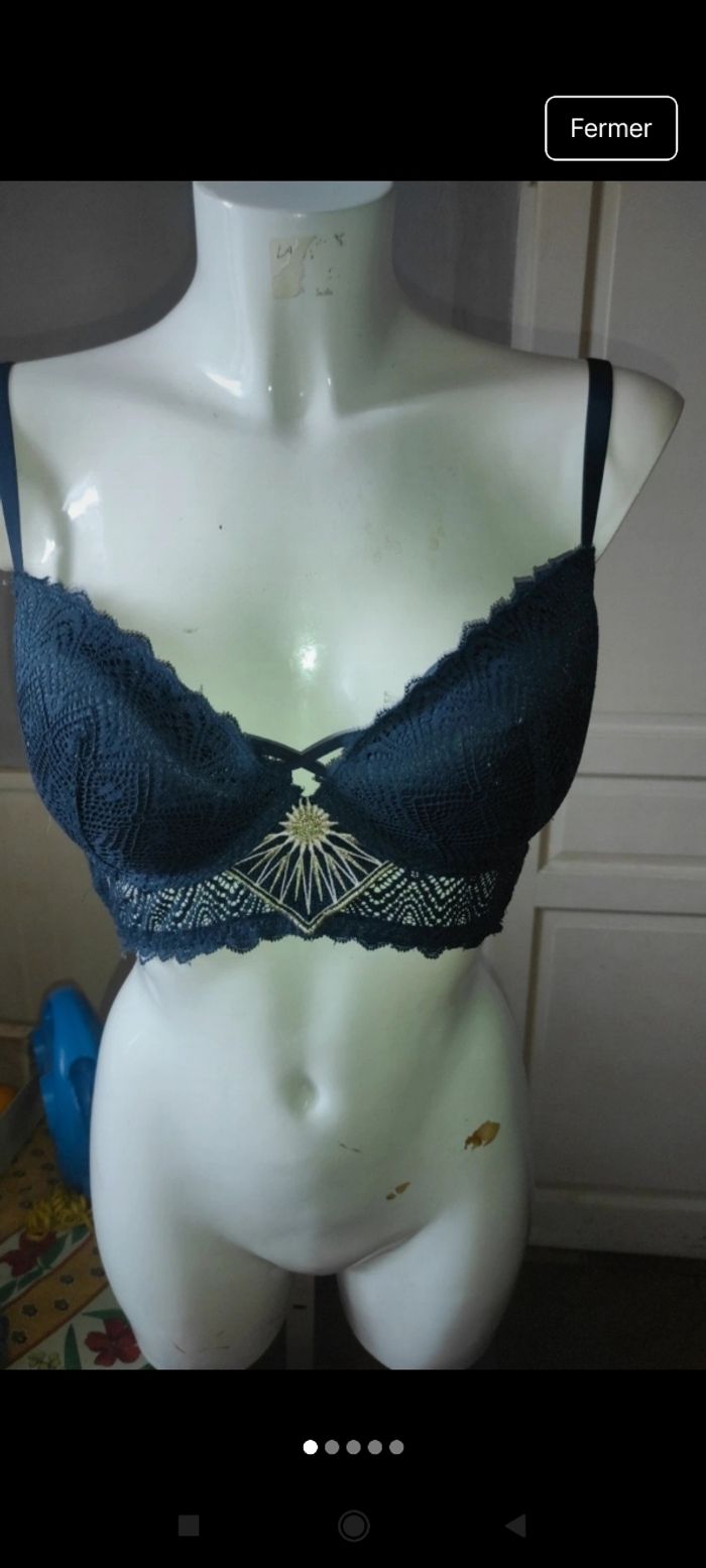 Très beau soutien gorge l3 - photo numéro 2