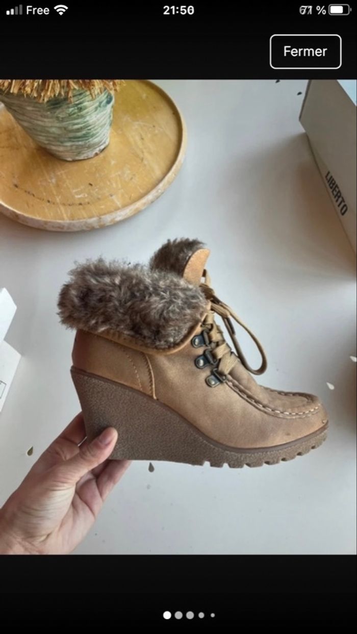 Bottines compensées fausse fourrure