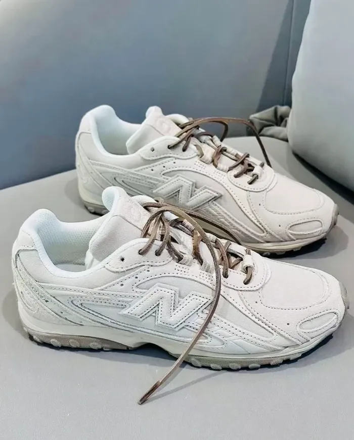 New balance 204L - Taille 41,5 - Timberwolf avec linen - Lacets blanc - photo numéro 2