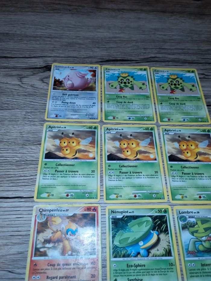 27 carte pokémon 2009 - photo numéro 2