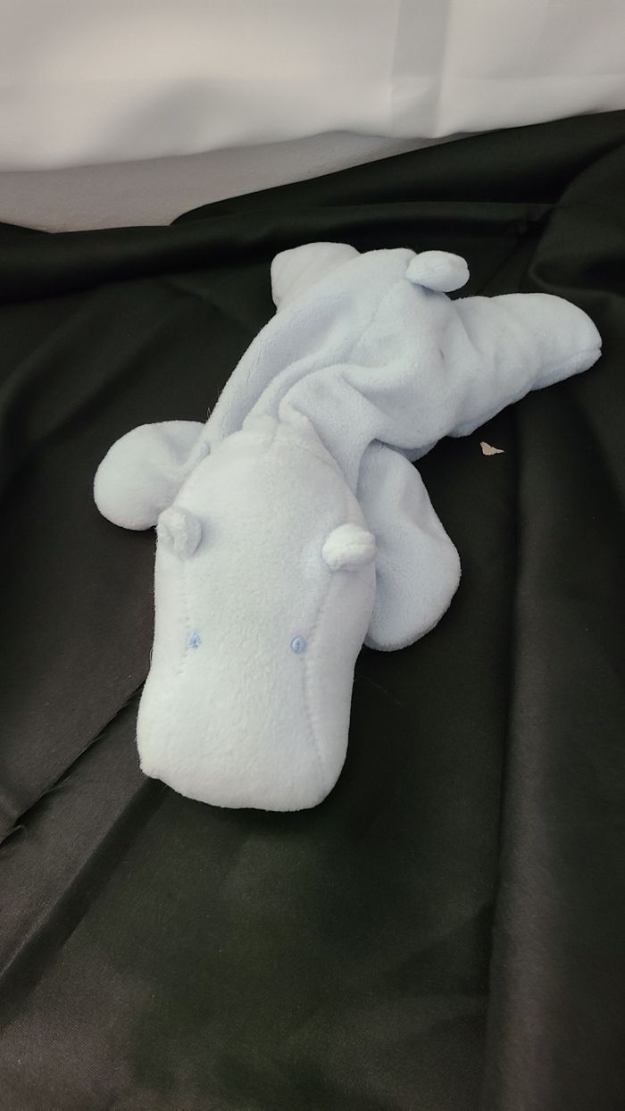 doudou hippopotame couché microbilles bleu ciel