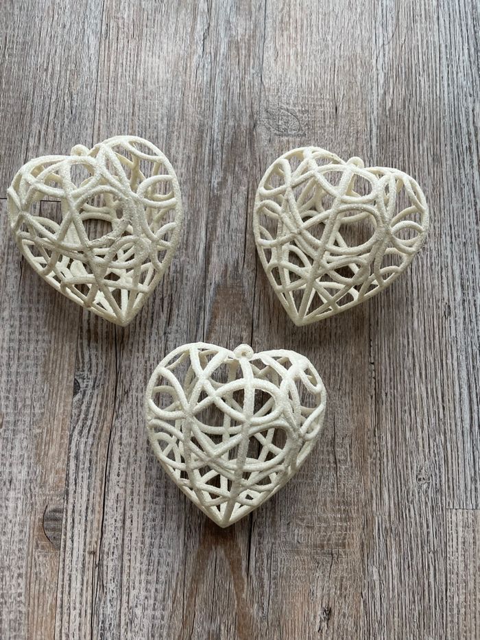 Décoration lot de 3 cœurs