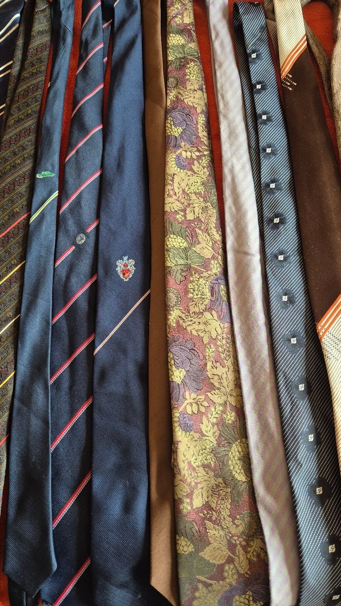 Lot de 38 cravates Vintage - photo numéro 8
