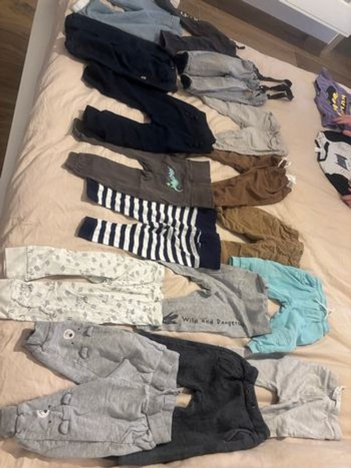 Lot de pantalons garçon 18 mois