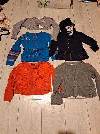 Lot gilets fille