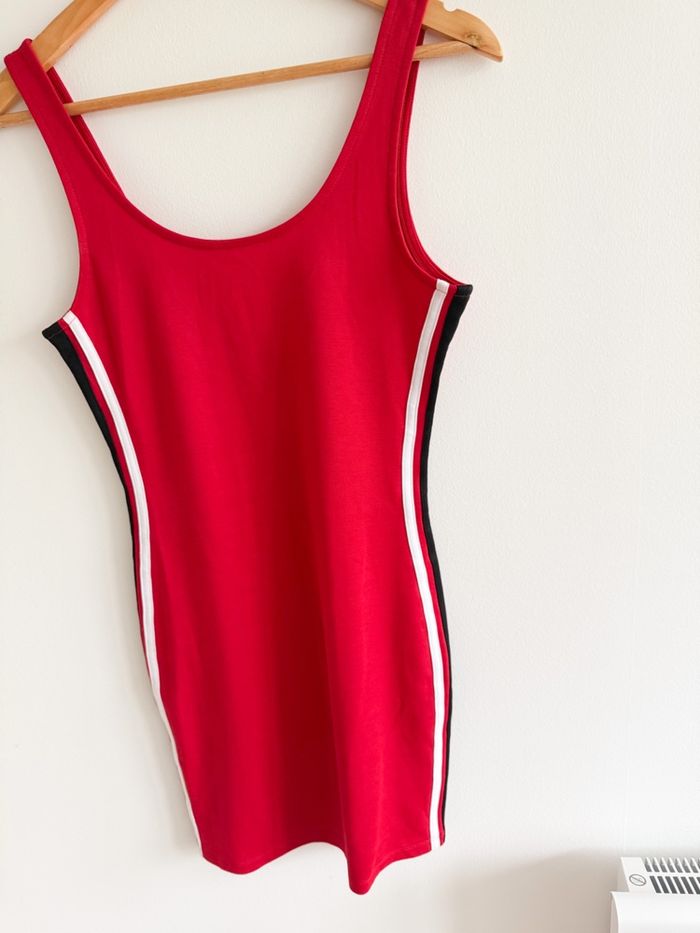 Robe moulante rouge H&M taille 36 S - photo numéro 2