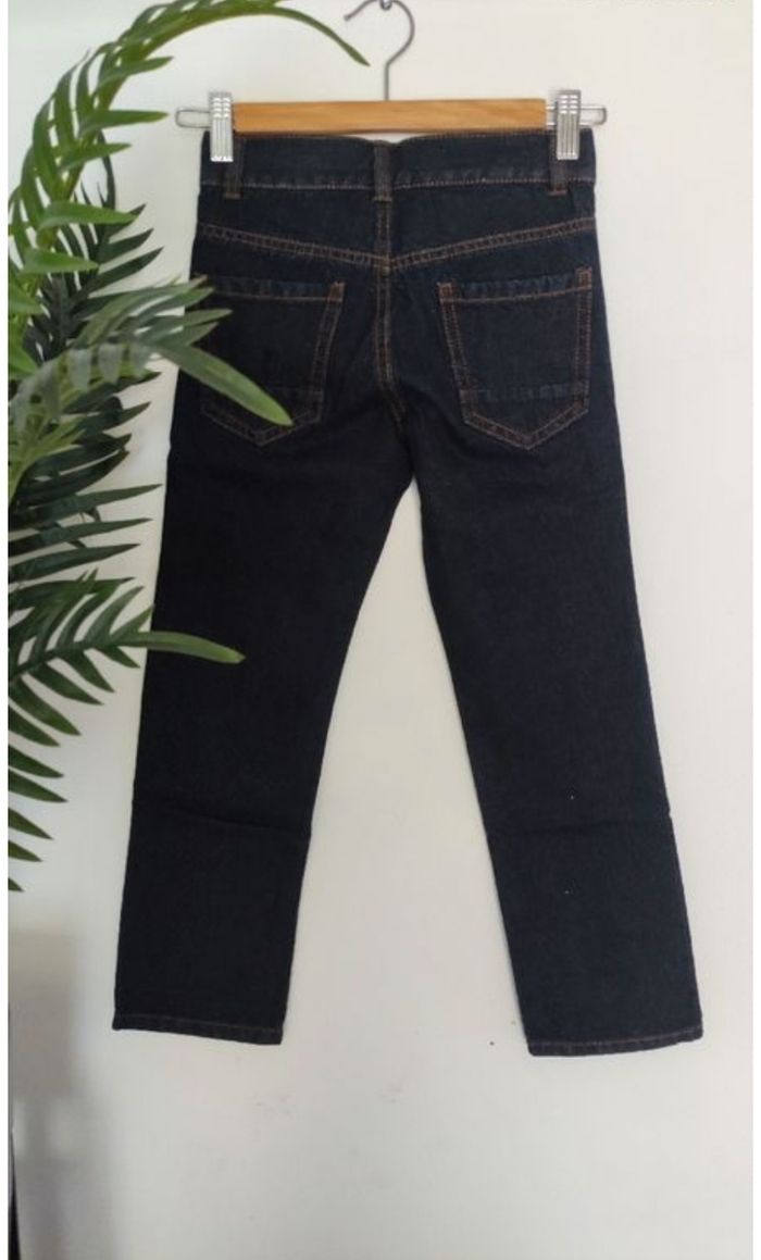 Magnifique jeans garçon 8 ans Neuf - photo numéro 4