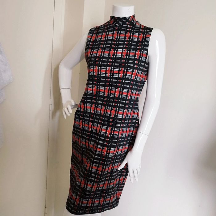 Robe chic et élégant. - photo numéro 2