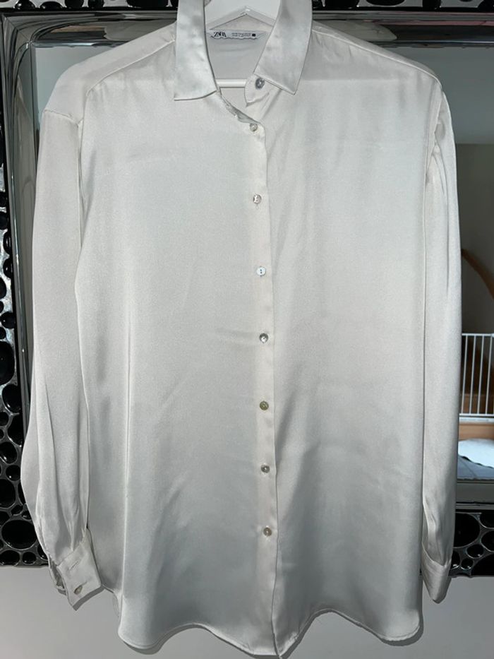 Chemise satin Zara 36 🌸 - photo numéro 2