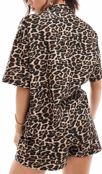 ensemble imprimé léopard asos design