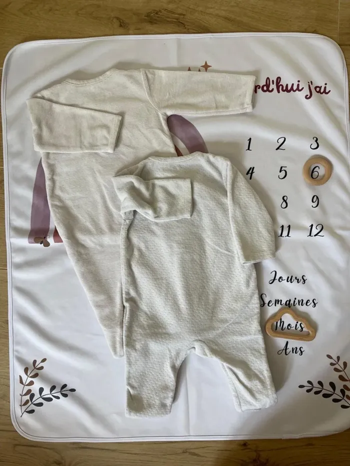 Lot de pyjamas bébé fille Pat et Ripaton – Taille 6 mois - photo numéro 3