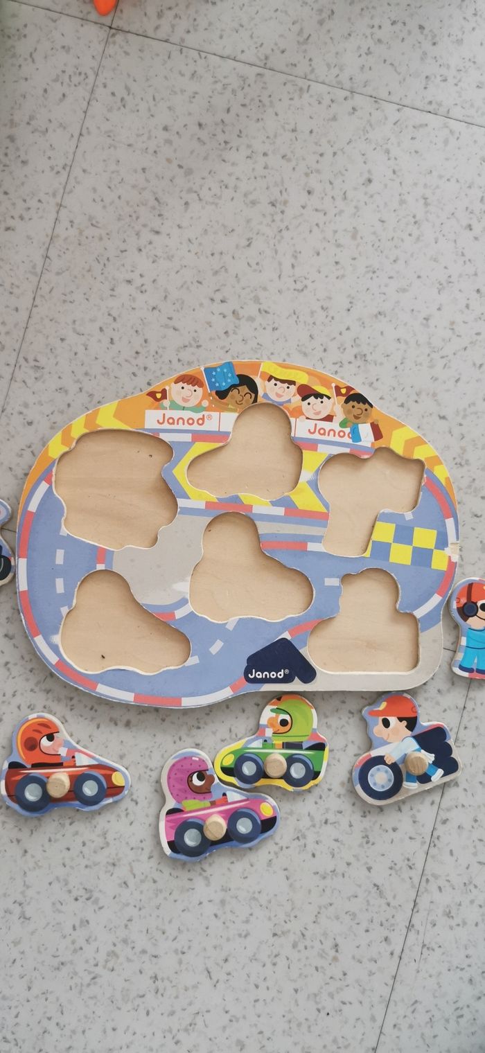 Puzzle en bois dinausore et course de vitesse janod - photo numéro 6