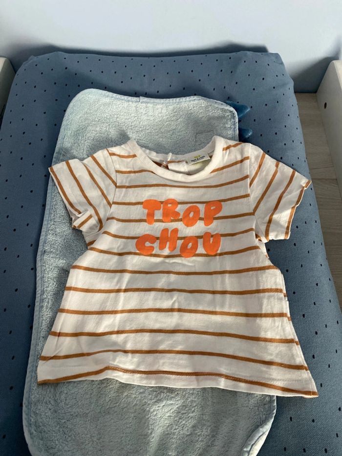 TEE shirt