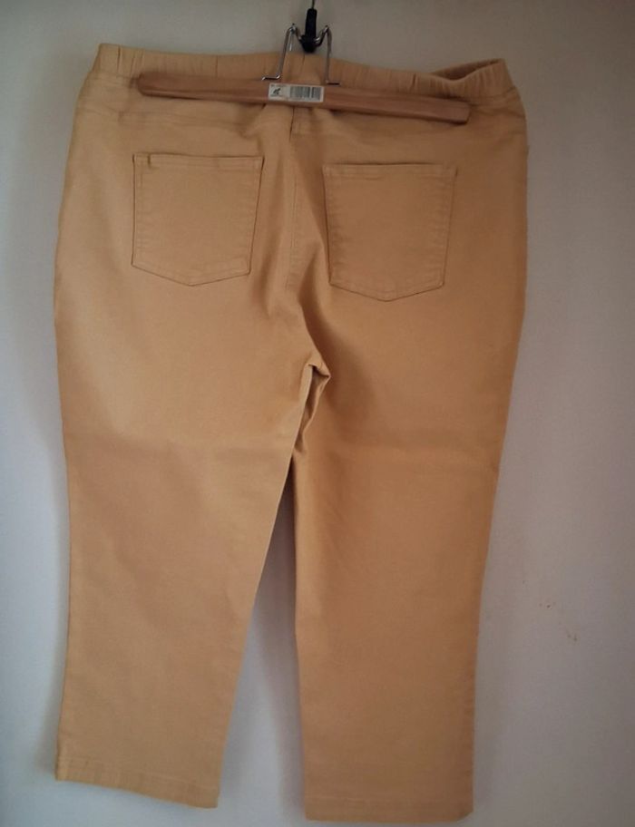 Pantacourt Damart taille 46 - photo numéro 3