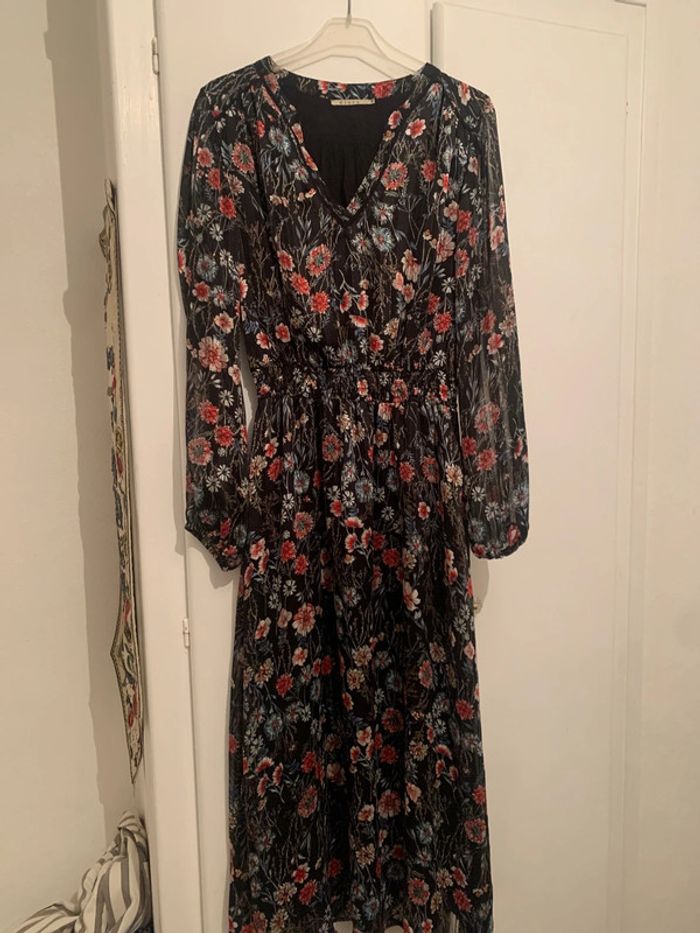 robe longue fleurie - photo numéro 2