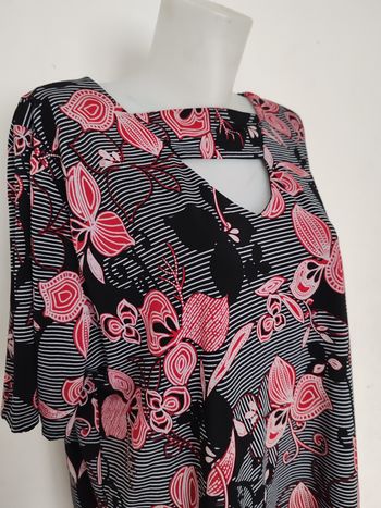 Tunique fluide grande taille T6 noire imprimée florale rouge & blanc