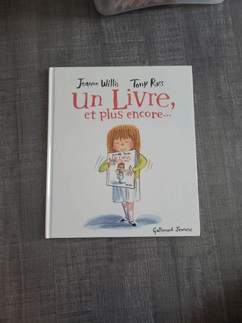 Un livre et plus encore
