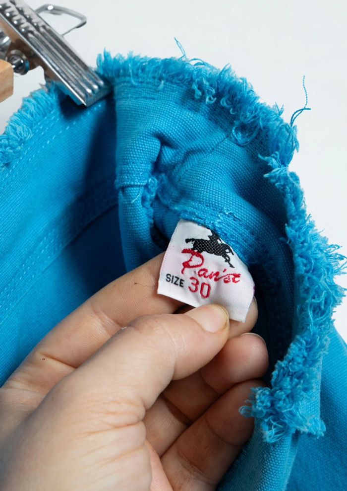 Mini jupe en jean bleu vintage • Blue mini skirt Pan’s Jean Taille M - photo numéro 10