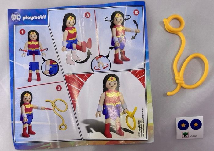 Playmobil  XL Batman et wonder woman  kinder maxi Xl - photo numéro 6