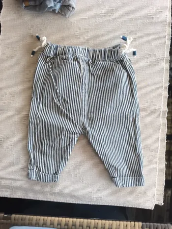 Pantalon rayé matin 3 mois  mixte