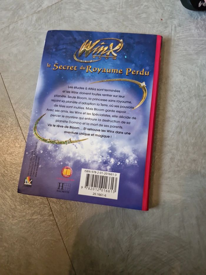 Livre winx - photo numéro 3