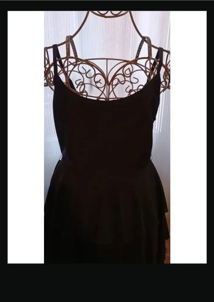 Robe de soirée taille 40-42 - photo numéro 3