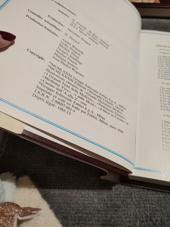 Livre encyclopédie - photo numéro 4