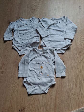 3 bodies croisés