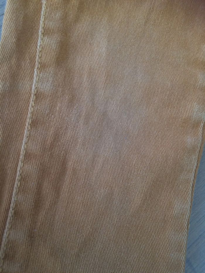 Pantalon moutarde 8 ans - photo numéro 2