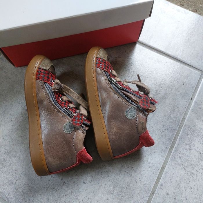 Chaussures shoopom marron et rouge garçon pointure 26 - photo numéro 3