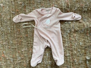 Pyjama bébé avec moufles