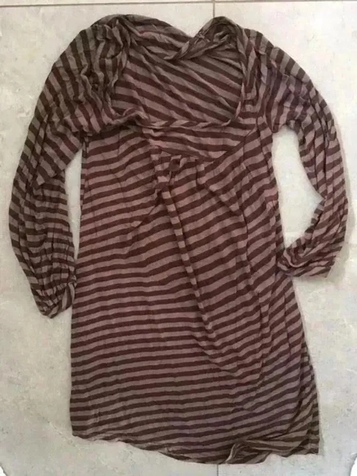 👗 Tunique Femme Taille S – Parfait État – Élégante & Confortable - photo numéro 2