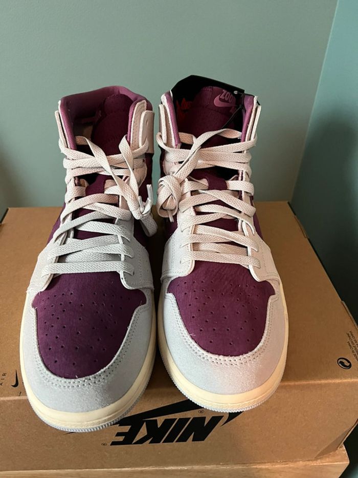 Air Jordan 1 taille 44 - photo numéro 2